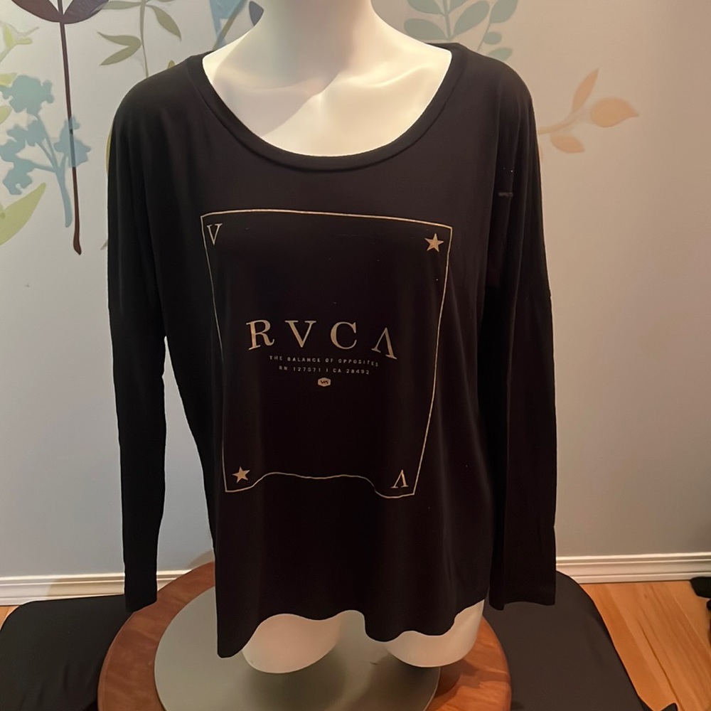 4/$20 RVCA Long Sleeve shirt